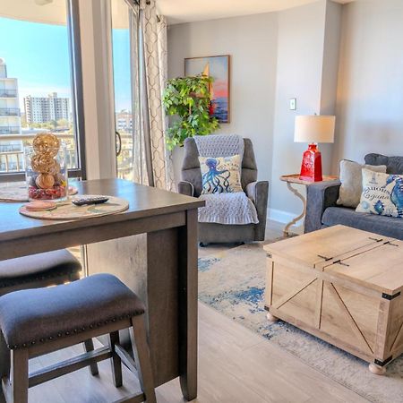מירטל ביץ' Ocean View Double Suite! Sleeps 4 Meridian Plaza 705 מראה חיצוני תמונה