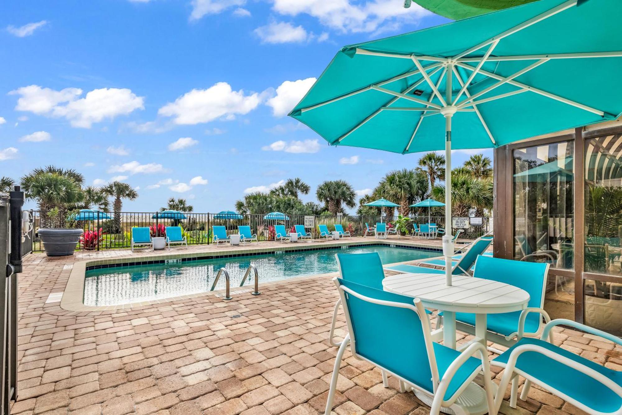 מירטל ביץ' Ocean View Double Suite! Sleeps 4 Meridian Plaza 705 מראה חיצוני תמונה