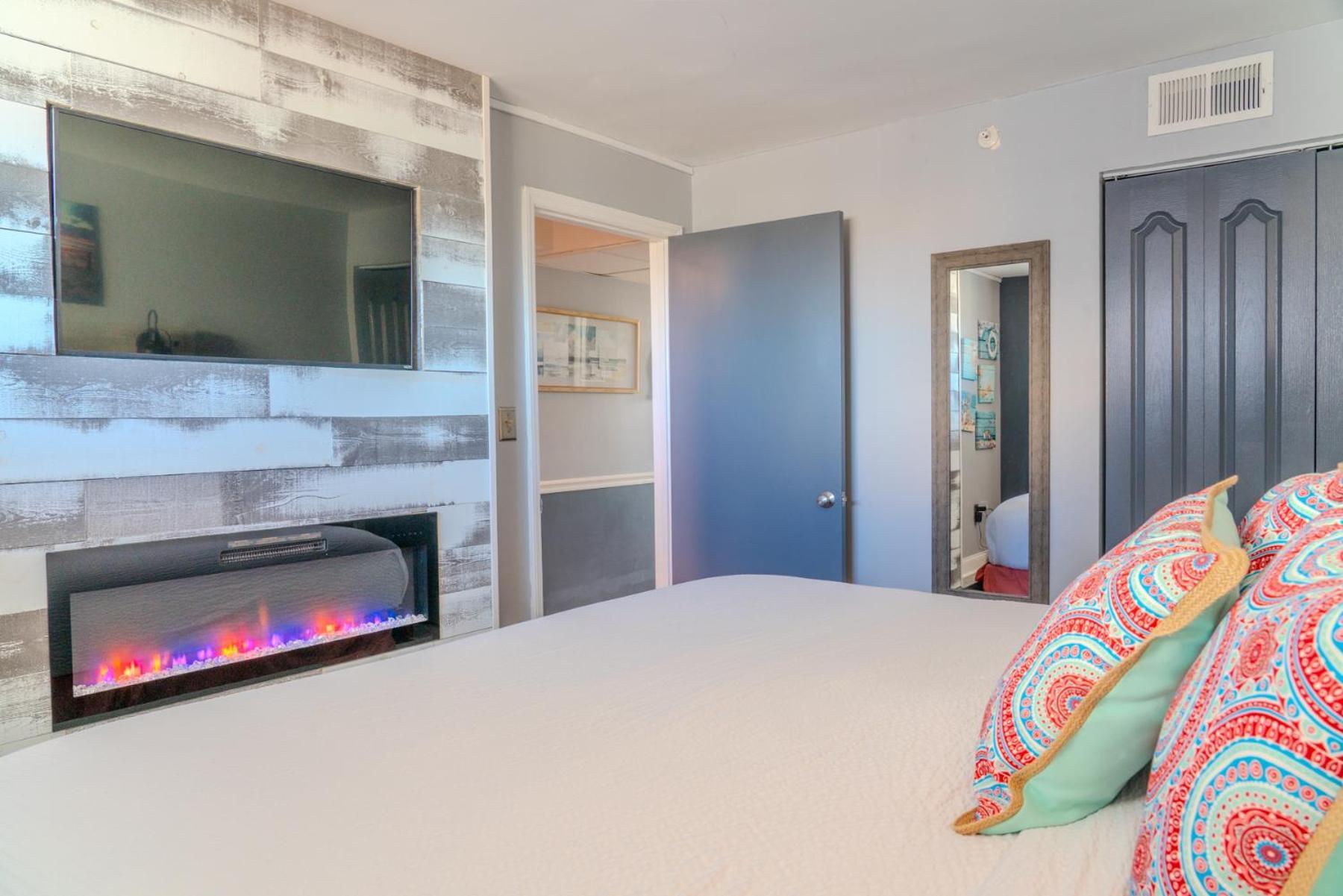 מירטל ביץ' Ocean View Double Suite! Sleeps 4 Meridian Plaza 705 מראה חיצוני תמונה