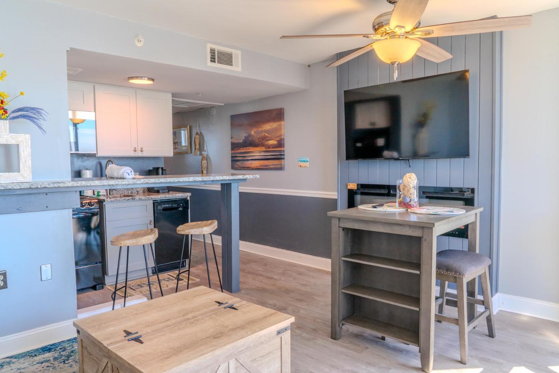 מירטל ביץ' Ocean View Double Suite! Sleeps 4 Meridian Plaza 705 מראה חיצוני תמונה